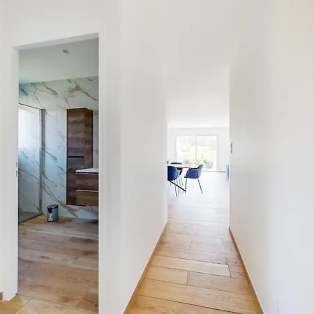 Gorgeous In Saint Girons